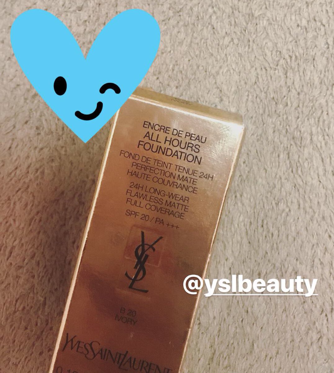 dadarssm's tweet photo. ฮือๆ รองพื้นysl ปกปิดตาแตกมาก ลงด้วยมือรอบเดียว ทาแป้งฝุ่นทับ ฮือ ใครมีงบซื้อเหอะ สัญญาว่าถ้าหนูมีเงินจะซื้อขนาดจิง #ไว้รีวิวห้ามขายของโว้ยย https://t.co/jiMndENtsT