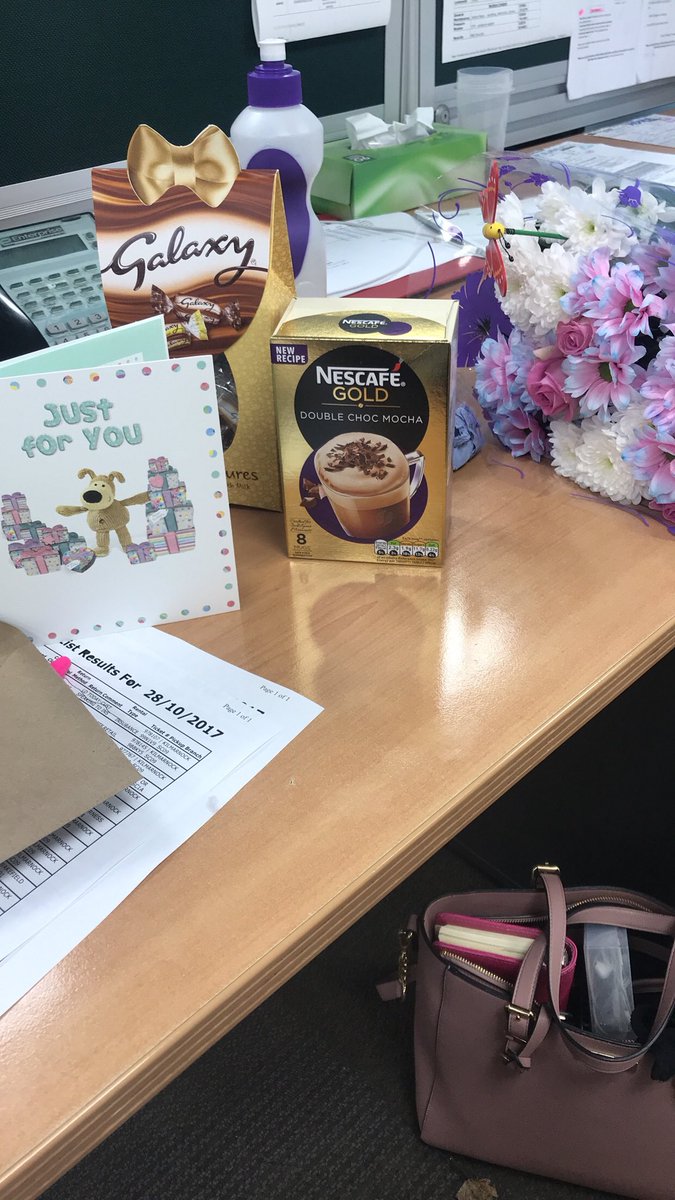 kayleigherac's tweet photo. Leave the office for 5 minutes and the team leave these on my desk! #eracscotland #topteam #surprise #workingbirthday #sc09 https://t.co/lVj8uXoOGj