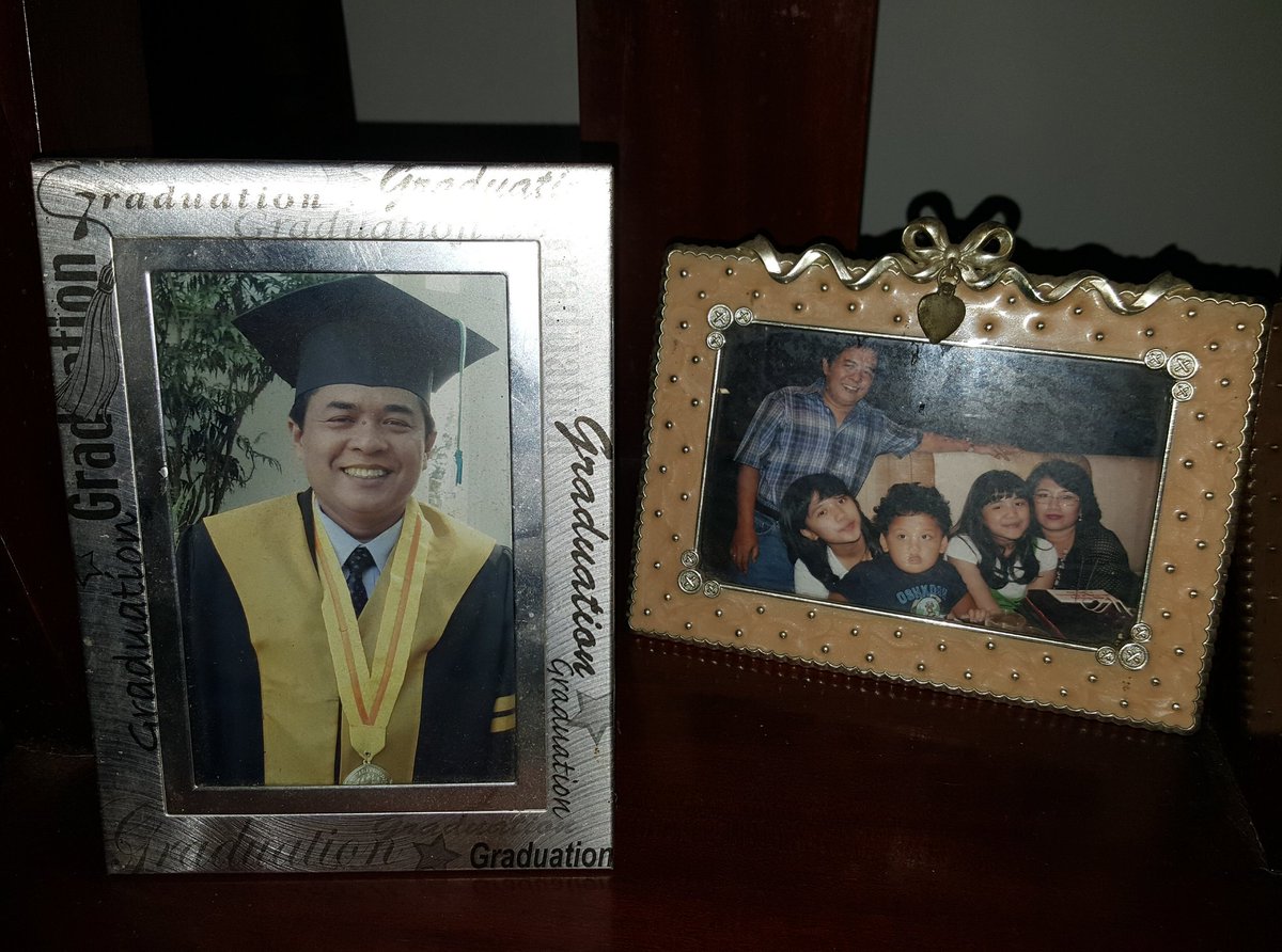 Pada saat muda tuntutlah ilmu sampai negeri China dan berkaryalah dg Keras. Yakinlah akan sukses. Selamat Hari Sumpah Pemuda