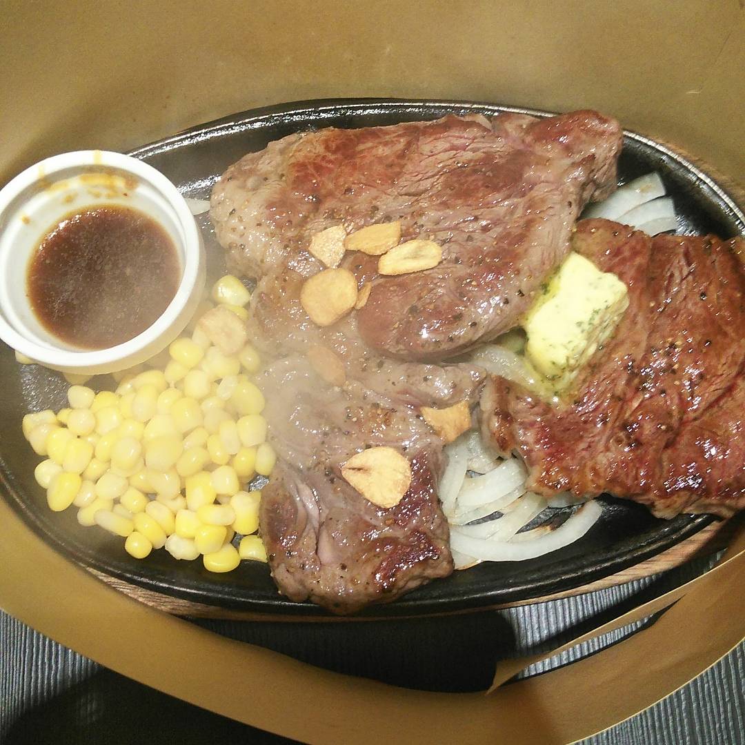 hidaka_koji's tweet photo. .
#meatrash
#ミートラッシュ
#goodnight
#dinner https://t.co/iWZ4BB0Dq4