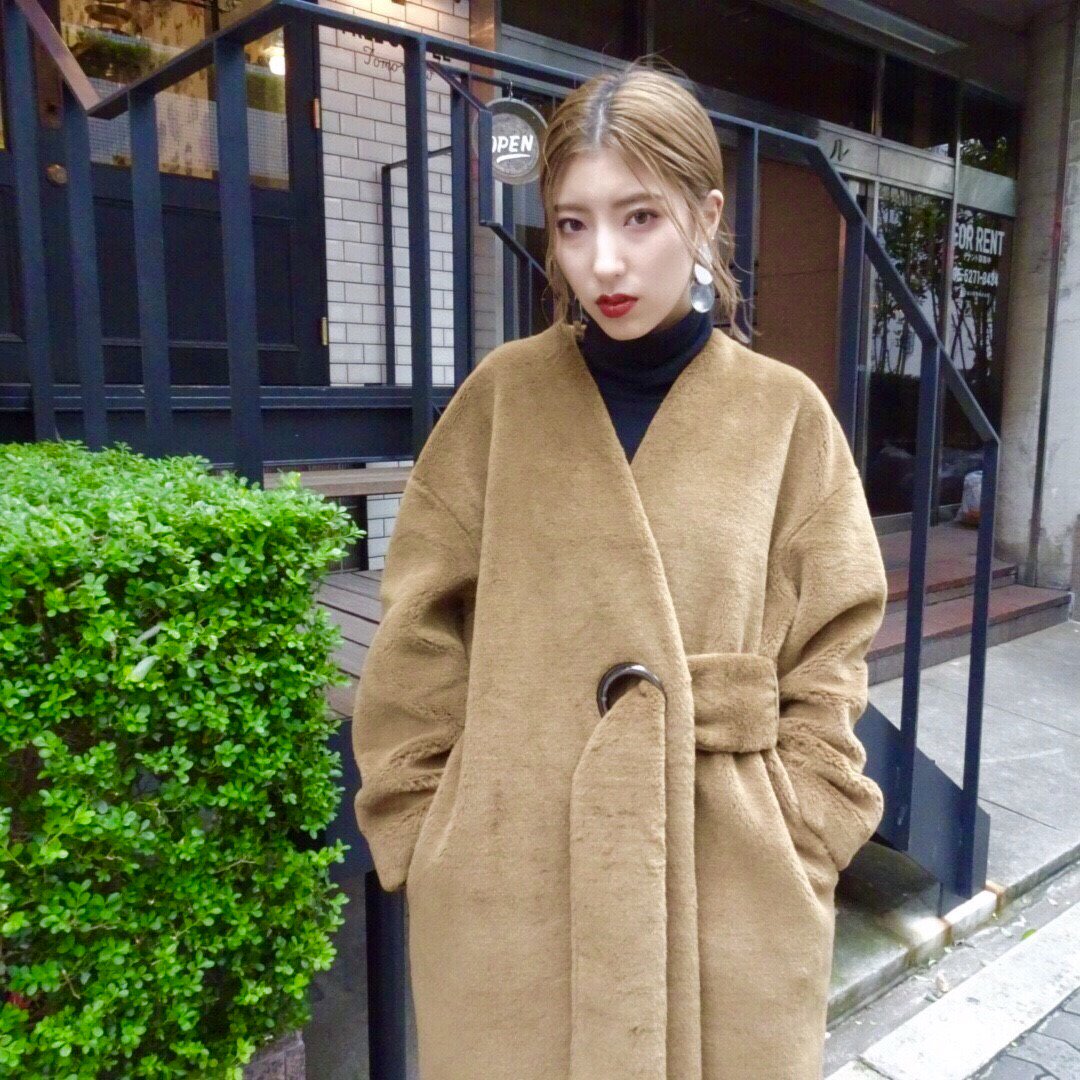 MURUA_care's tweet photo. ✨M GIRL掲載アウター✨
カラーがたまらなく可愛い!
ノーカラーで首元すっきり!
フロントのリングがポイント
のアウター❣️
リングノーカラーコート
¥15,000(+tax)
GET👉https://t.co/aKfJ5ZHZiT https://t.co/Tvy1sNygsU