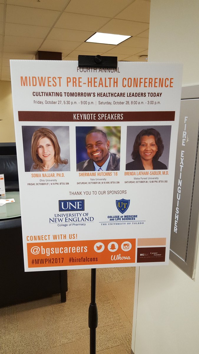 UICPharm's tweet photo. @bgsucareers #UICPharm is pleased to be at #MWPH2017! Let's learn together! https://t.co/WMi4z8hALK