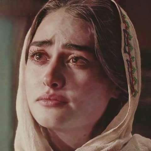 🕊💫

  واكـــول #تـــــهـــــون 
       
  بـــس شــــتـــهــــون 
         
وانه من #اشتاگ بفــراشــي
          
اذب #عــيــون 

#نازو