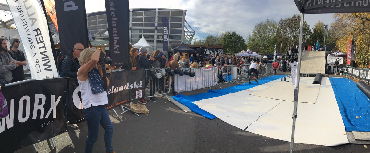 Pano of the <a href="/Jibworx/">Jibworx</a> demo at the <a href="/TeleSkiSnow/">Telegraph Ski & Snow</a> #skishow #skiing #snowboard
