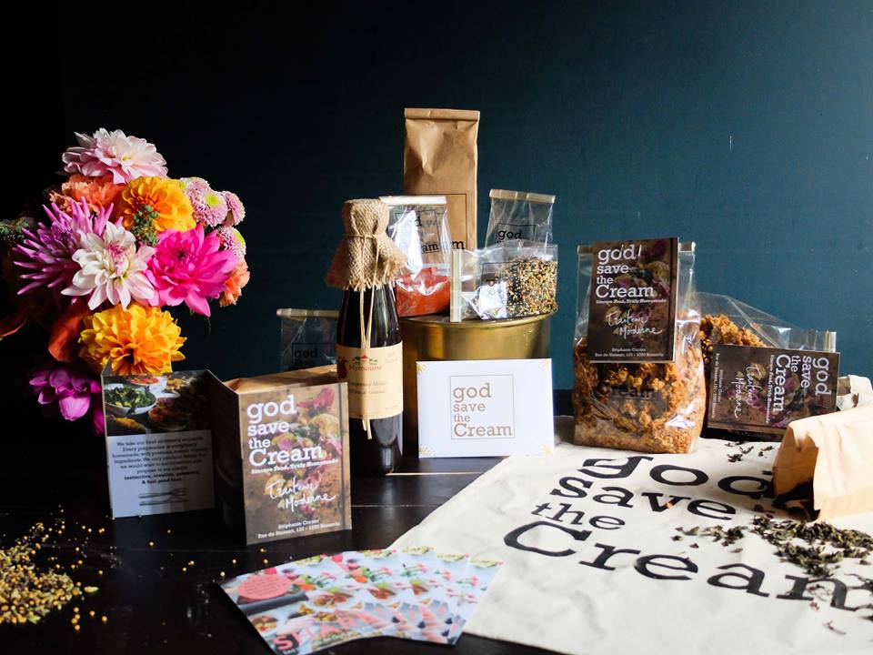 #Crowdfunding Un aperçu de nos contreparties (nos produits d'épicerie fine) en + du livre à publier kisskissbankbank.com/share-les-rece…
