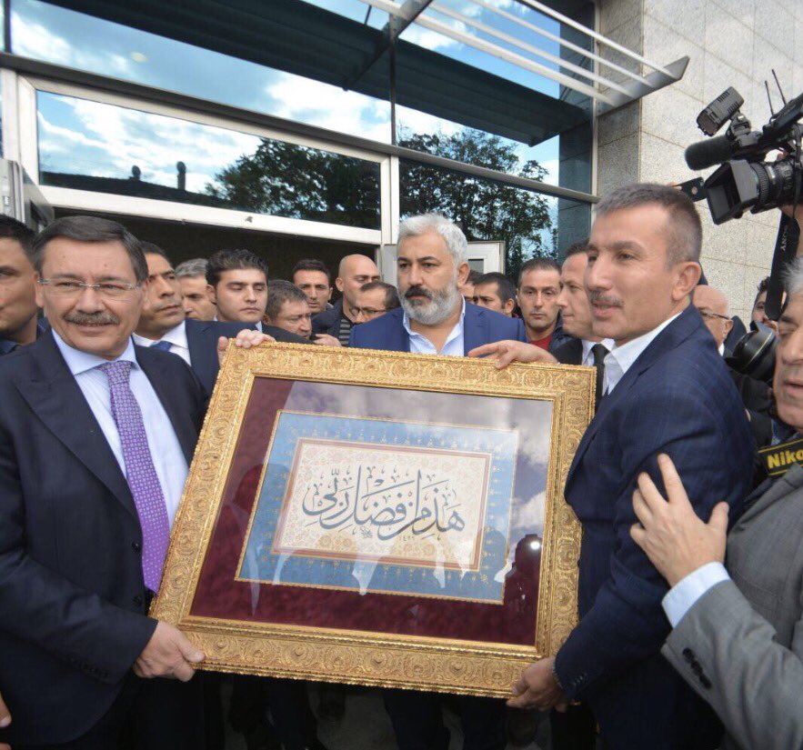 Yaptığın hizmetler için teşekkürler Sevgili <a href="/06melihgokcek/">İbrahim Melih Gökçek</a> Başkanım. Allah yolunu açık etsin, sağlık ve afiyetler versin.