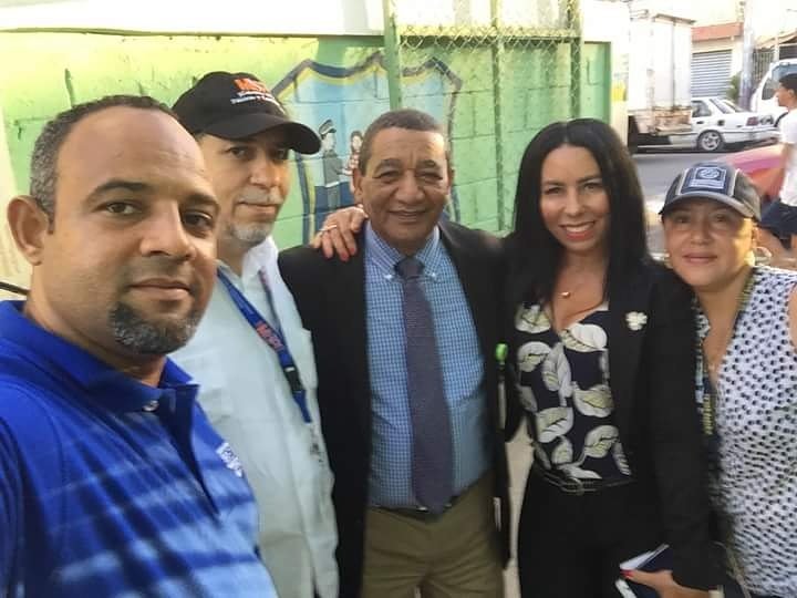 GriselSanchez4's tweet photo. El verdadero secreto del amor reside en darse a los demás de corazón y sin límites. ¡Feliz Sábado! 🦋❤😍
#ComunitariosRD #ServicioSocial https://t.co/YdkJBIv2bg
