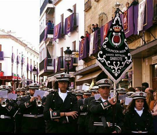 Anunciamos que de nuevo se ha renovado con <a href="/AMSSepulcroSbte/">AM.S.SepulcroSabiote</a>. Un año más serán ellos los encargados de encabezar nuestro desfile procesional.
