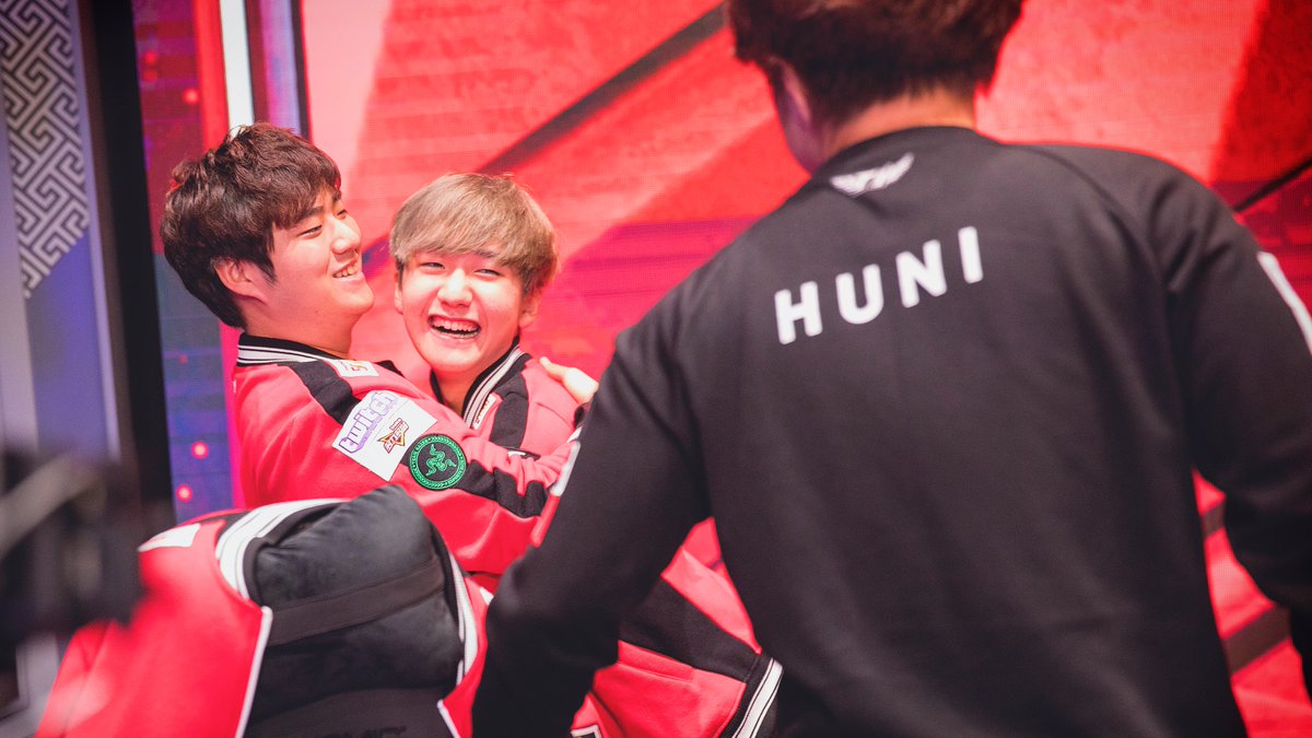 LoL Esports tweet media