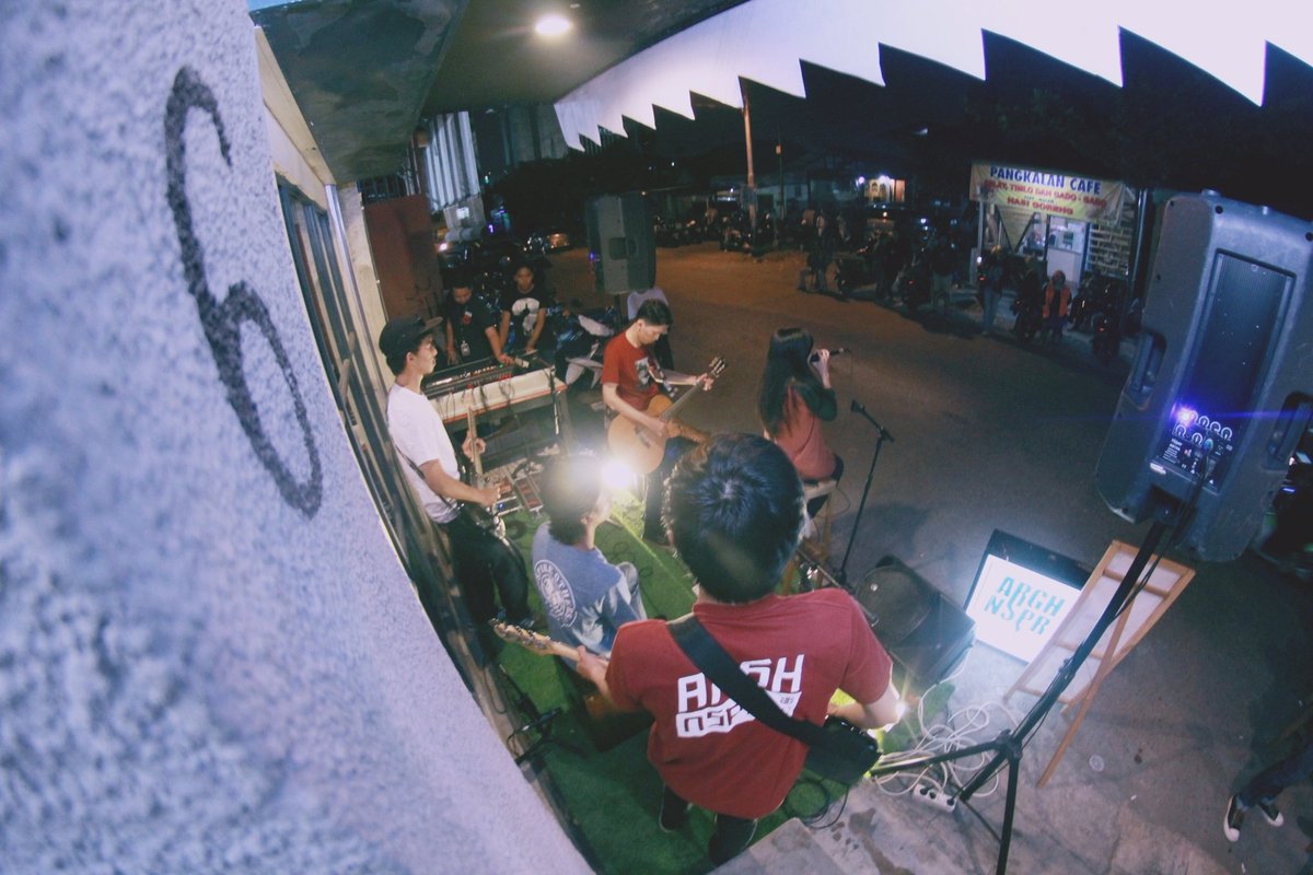 IG: mbpoppunk (@mbpoppunk) on Twitter photo Happy Saturday Night
Yang belum punya lagu kita bisa download di reverbnation.com\marioboys
Follow kita juga di Instagram <a href="/mbpoppunk/">IG: mbpoppunk</a> Happy Saturday Night
Yang belum punya lagu kita bisa download di reverbnation.com\marioboys
Follow kita juga di Instagram <a href="/mbpoppunk/">IG: mbpoppunk</a>