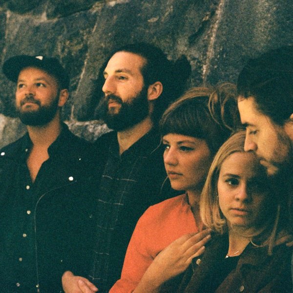 #nowPlaying More by VILLA RIVERCAT (from Days And Weeks And Hours 2017). <a href="/villarivercat/">Villa Rivercat</a> The Swedish folk-indie goo.gl/PoZ13z ...