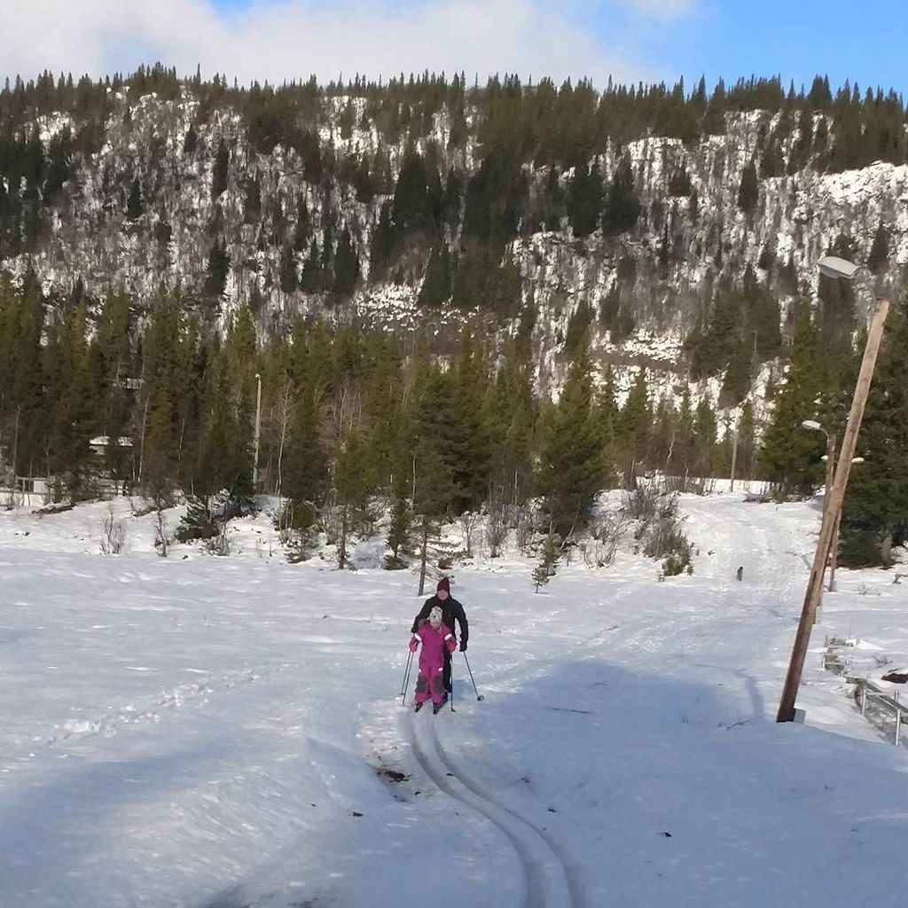 tuborgcarlsberg's tweet photo. Muligens kun for spesielt interesserte... #hemsedal #lykkja #gravset #whilewewaitfortheliftstoopen https://t.co/EDntK1Q39E https://t.co/JmOMuJ75sz