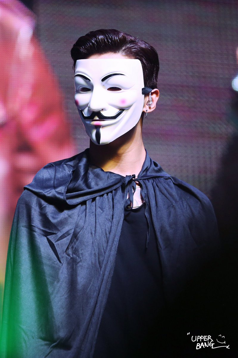 UPPERBANG's tweet photo. 171028 CLIMAX #BAP #방용국 @BAP_Bangyongguk ANONYMOUS 💀💕 https://t.co/s6rBff80Q9