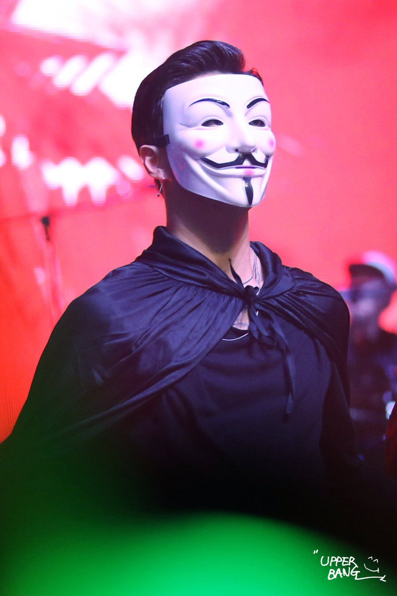 UPPERBANG's tweet photo. 171028 CLIMAX #BAP #방용국 @BAP_Bangyongguk ANONYMOUS 💀💕 https://t.co/s6rBff80Q9