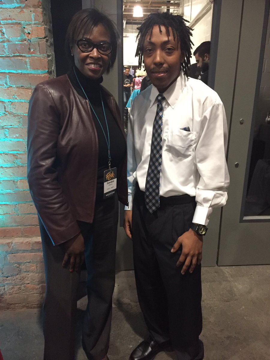 SenSWilliams's tweet photo. #TErocks Enjoyed spending the evening with Towards Employment at the "Rock The Pathway" fundraiser.Congrats on another successful year! https://t.co/RTeJMg4FXf