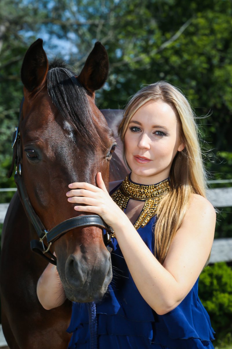 RISE, inspired by Jessica Phoenix, is being performed LIVE by Elyse Saunders at The #RoyalHorseShow, Friday Nov. 3rd at 7:00 PM 📷 Nat Kay
