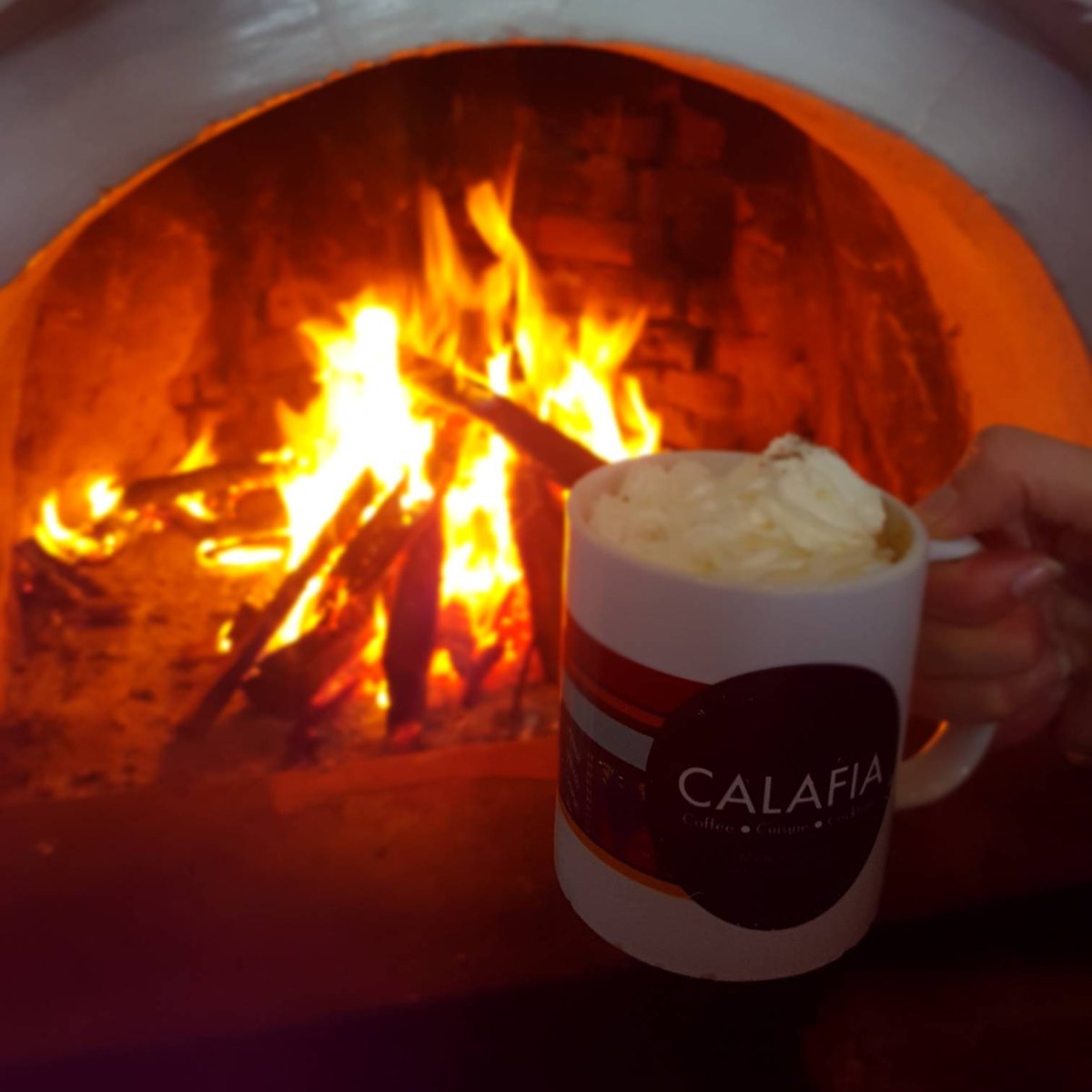 CalafiaCafeRW's tweet photo. Cosy afternoons at Calafia. Featuring our new Vanilla latte #coffee #chill #happy #relax #welovecoffee #weekend #cosy #warm #itscoldoutside https://t.co/egyq3uoekt