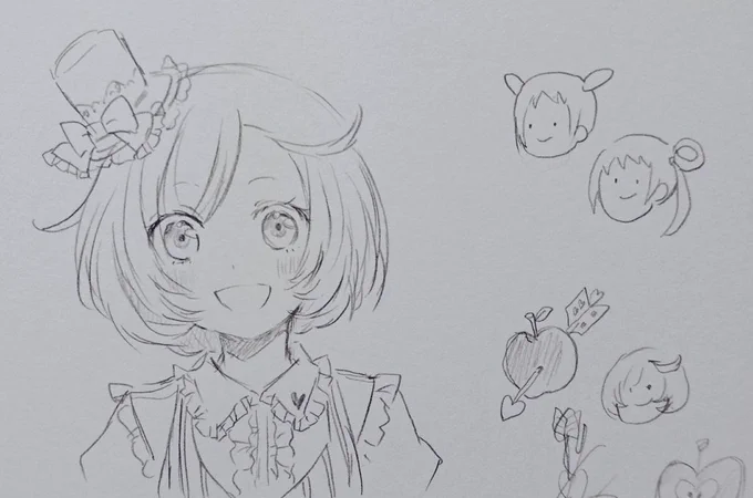 私はこんなん描いてた(2枚目は描き直すかも) 