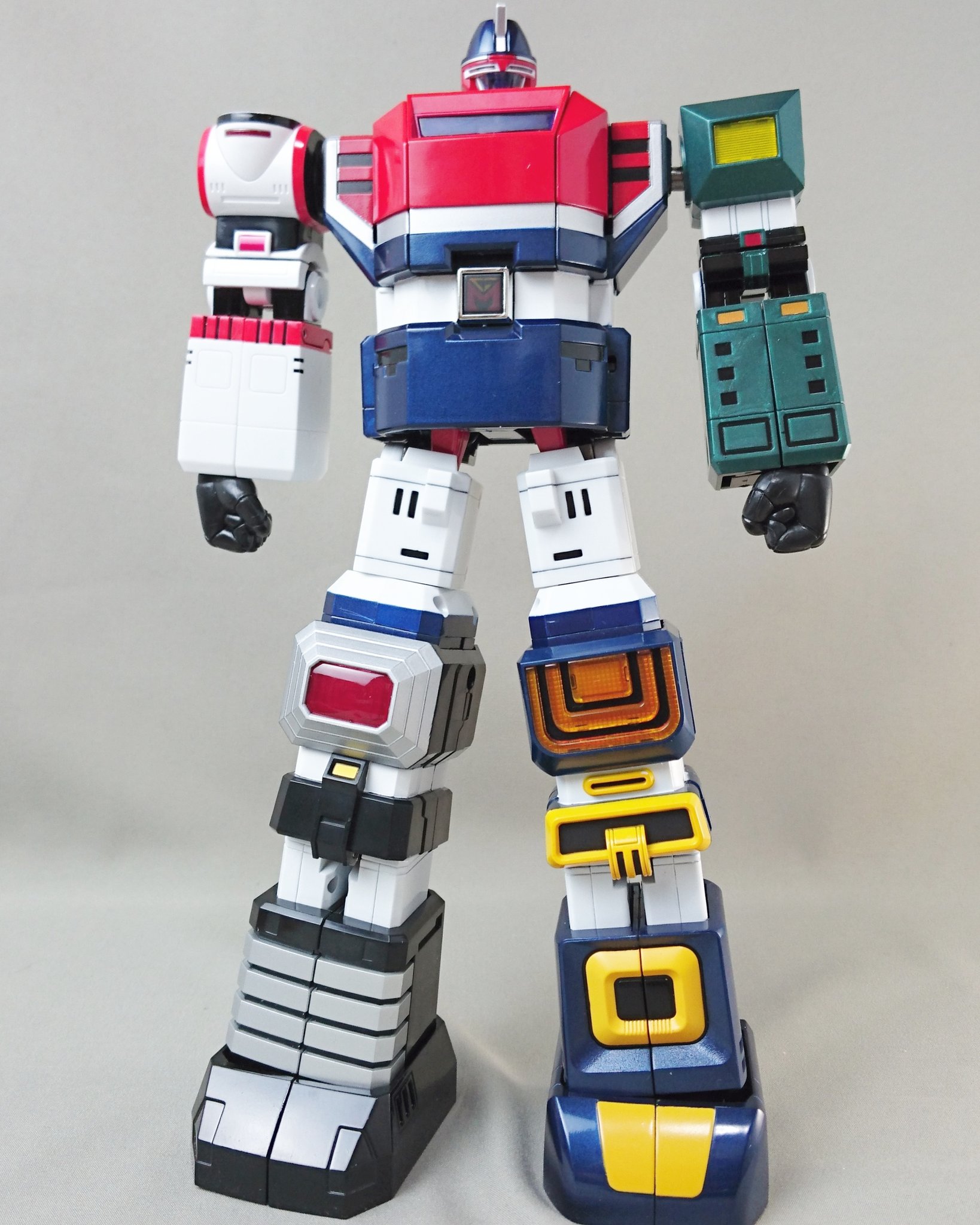 Taka Hi Twitterissa 超合金魂 六神合体ゴッドマーズです 6体のロボットが合体します 超合金魂 T Chogokin 六神合体ゴッドマーズ 横山光輝 バンダイ Taka Hi Twitterissa 超合金魂 六神合体ゴッドマーズです 6体のロボットが合体します 超合金魂 T Chogokin 六神合体ゴッドマーズ 横山光輝 バンダイ