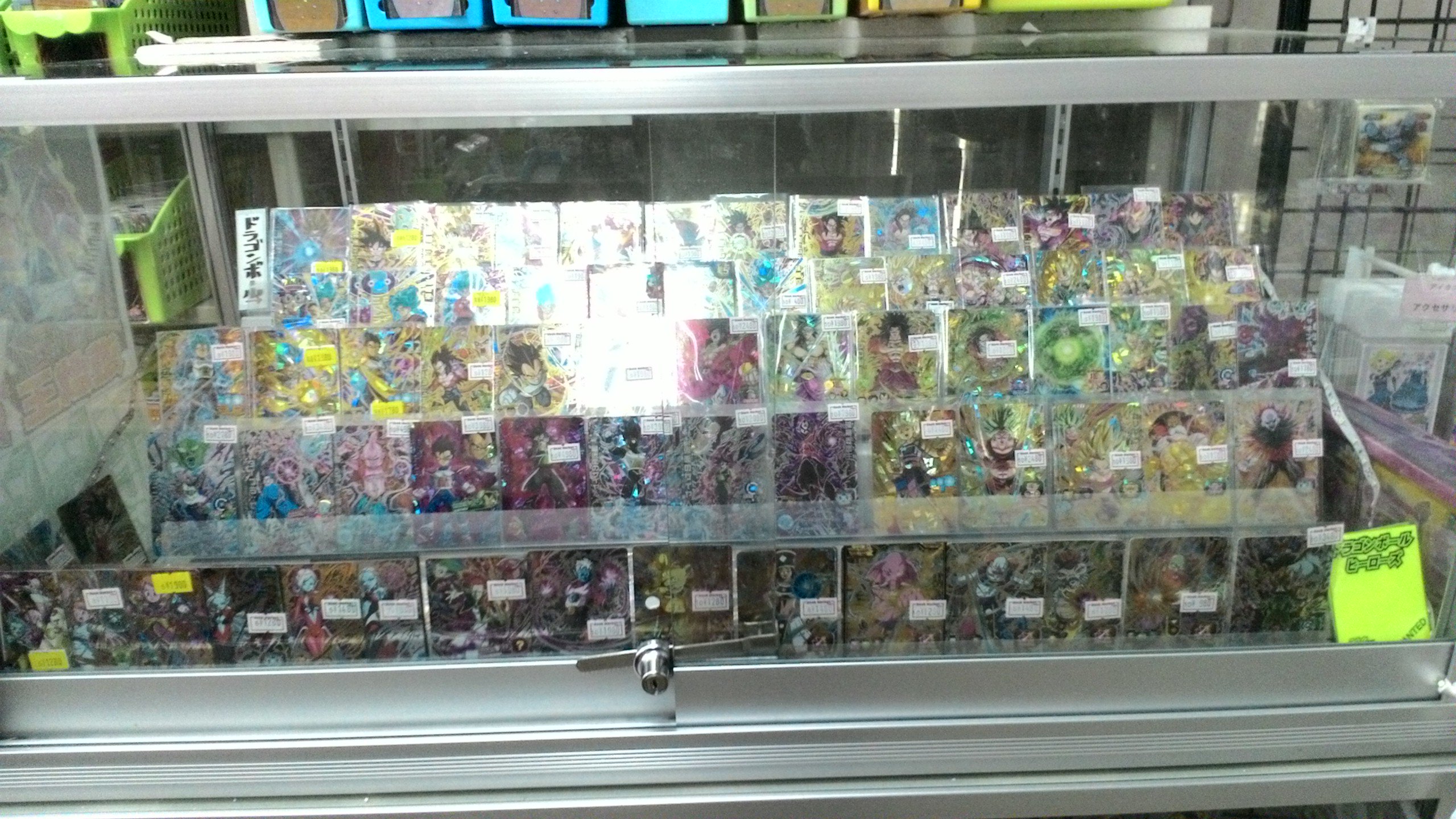 ブックマーケット打田店 ドラゴンボールヒーローズ 遊戯王 明日はトレカ ｏｆｆ最終日 トレカファンの来店お待ちしています 最近はポケモンカード ｄｍ バディファイトもたくさんあります 和歌山 本屋 買取 古本 ゲーム ｃｄ フィギュア