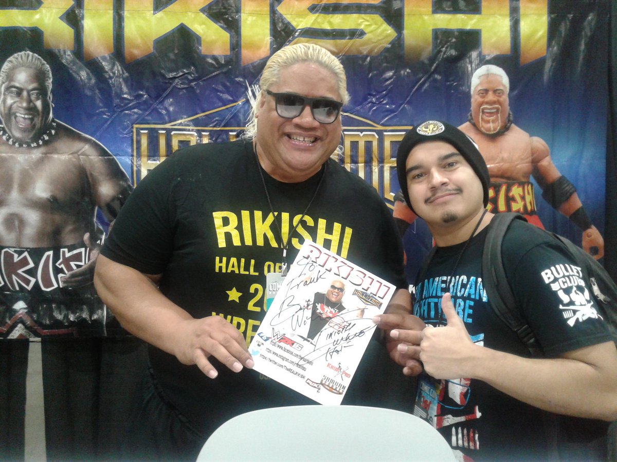 FrankTheTank095's tweet photo. Got to meet my childhood wrestler HOF btw @TheREALRIKISHI it was a real honor. #LAComicCon17 #Boot45 https://t.co/dhxisjffKM