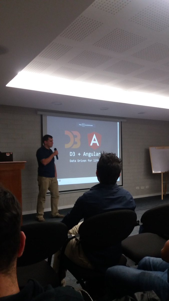 melinamejia95's tweet photo. @danielcb29 talking about D3 in @angularmedellin! 🤓 #angular #angularmedellin #yuxiglobal https://t.co/n2iWFU278T