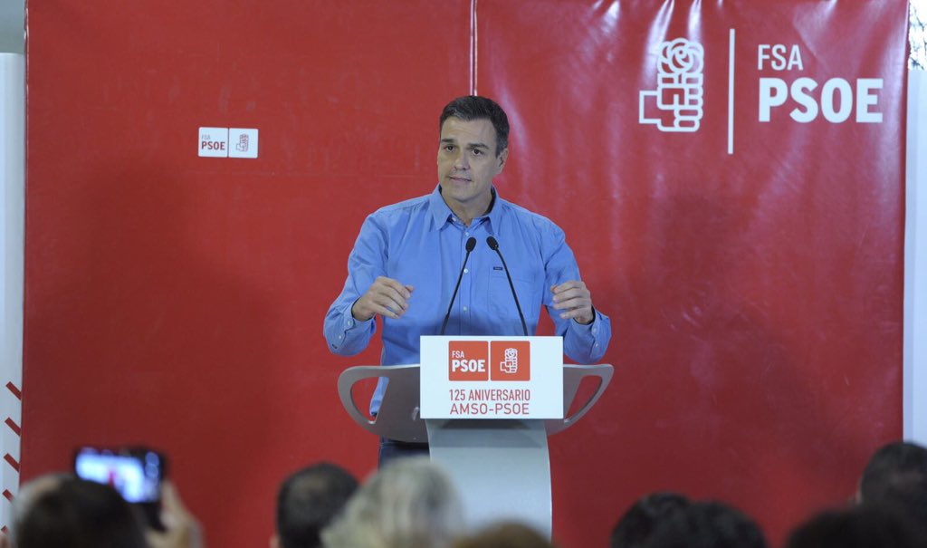 sanchezcastejon's tweet photo. Las elecciones del próximo 21 de diciembre aportan esperanza. Trabajaremos para que ese día gane la concordia en Cataluña. https://t.co/Og4m4CzkBk