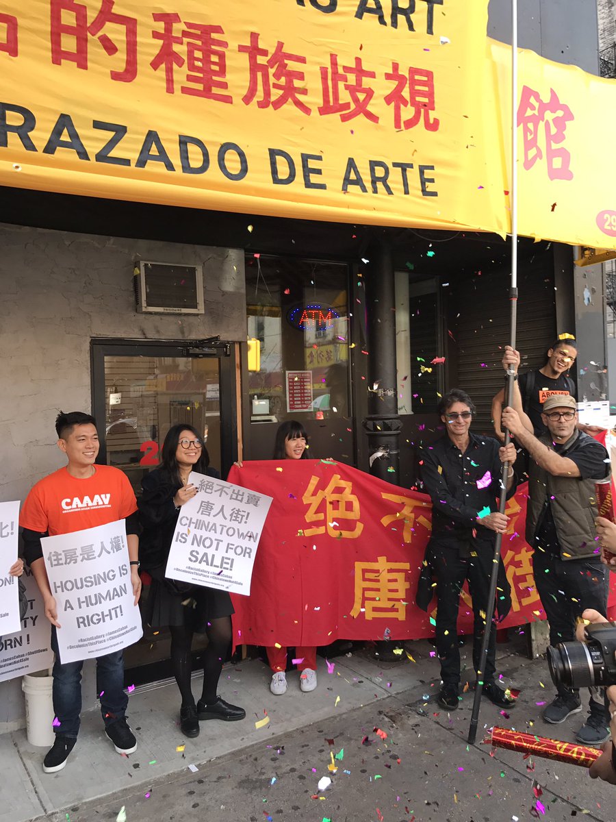 CtownArtBrigade's tweet photo. We got @MiCasaResiste with us in front of #JamesCohan gallery making critical connections between art, gentrification, and police violence https://t.co/5CL6Yg9OK4