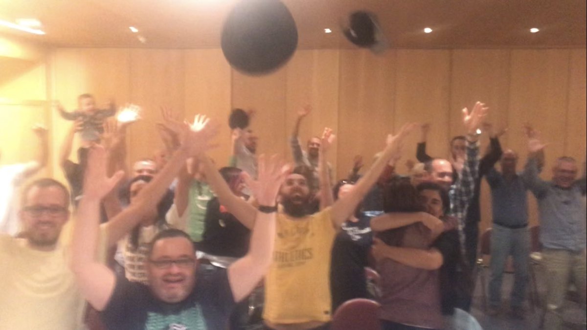 Estamos emocionados por el buen recibimiento que hemos tenido en la asamblea por la cesión local de APSSC,  gracias a <a href="/PazodeRaxoi/">Concello de Santiago</a>
