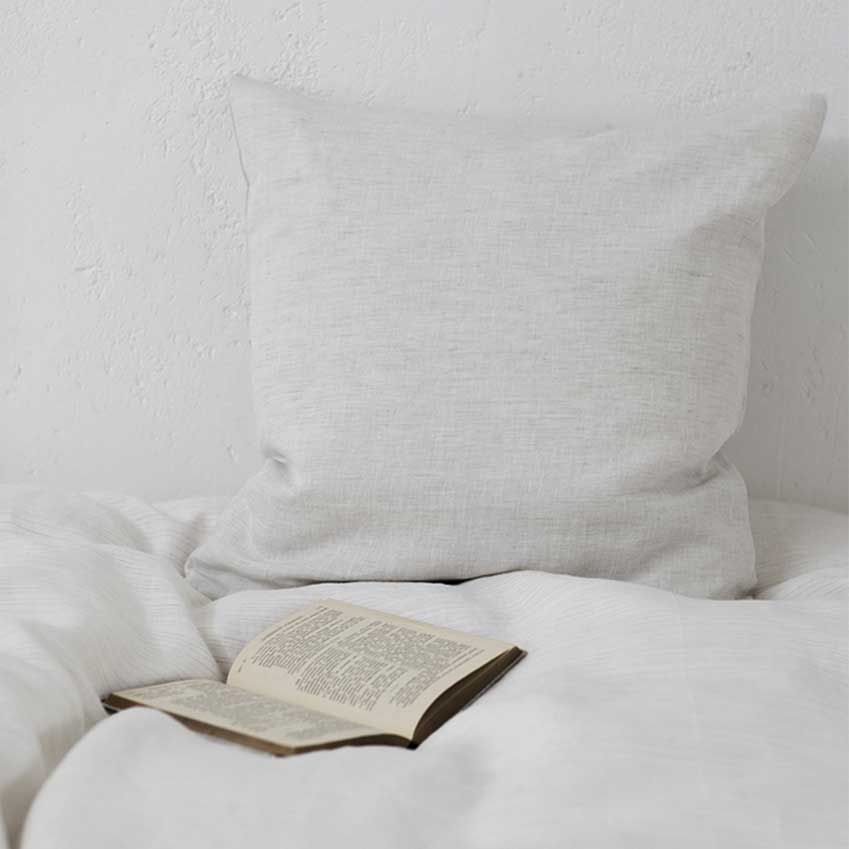 ELLEDecoUK's tweet photo. It's our Sleep Special! We've put together the latest must-buys, tips and tricks to help you drift off in #EDNov17 – issue out now! https://t.co/1P3ogyjx7E