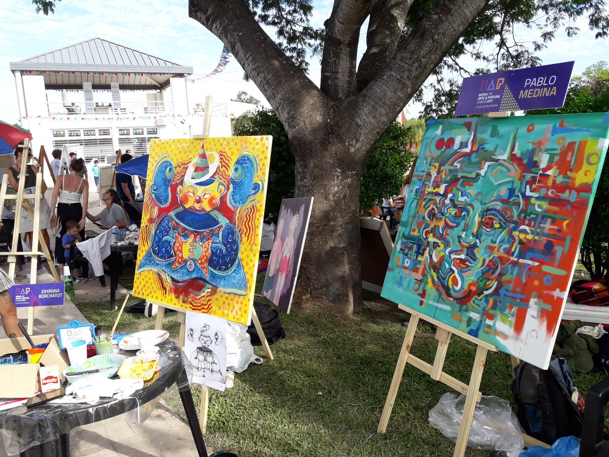 libertadfm991's tweet photo. Artistas de todo el país realizan en vivo sus obras en el paseo Costanero de #Resistencia
#BAP2017 https://t.co/qkSwjujdwG