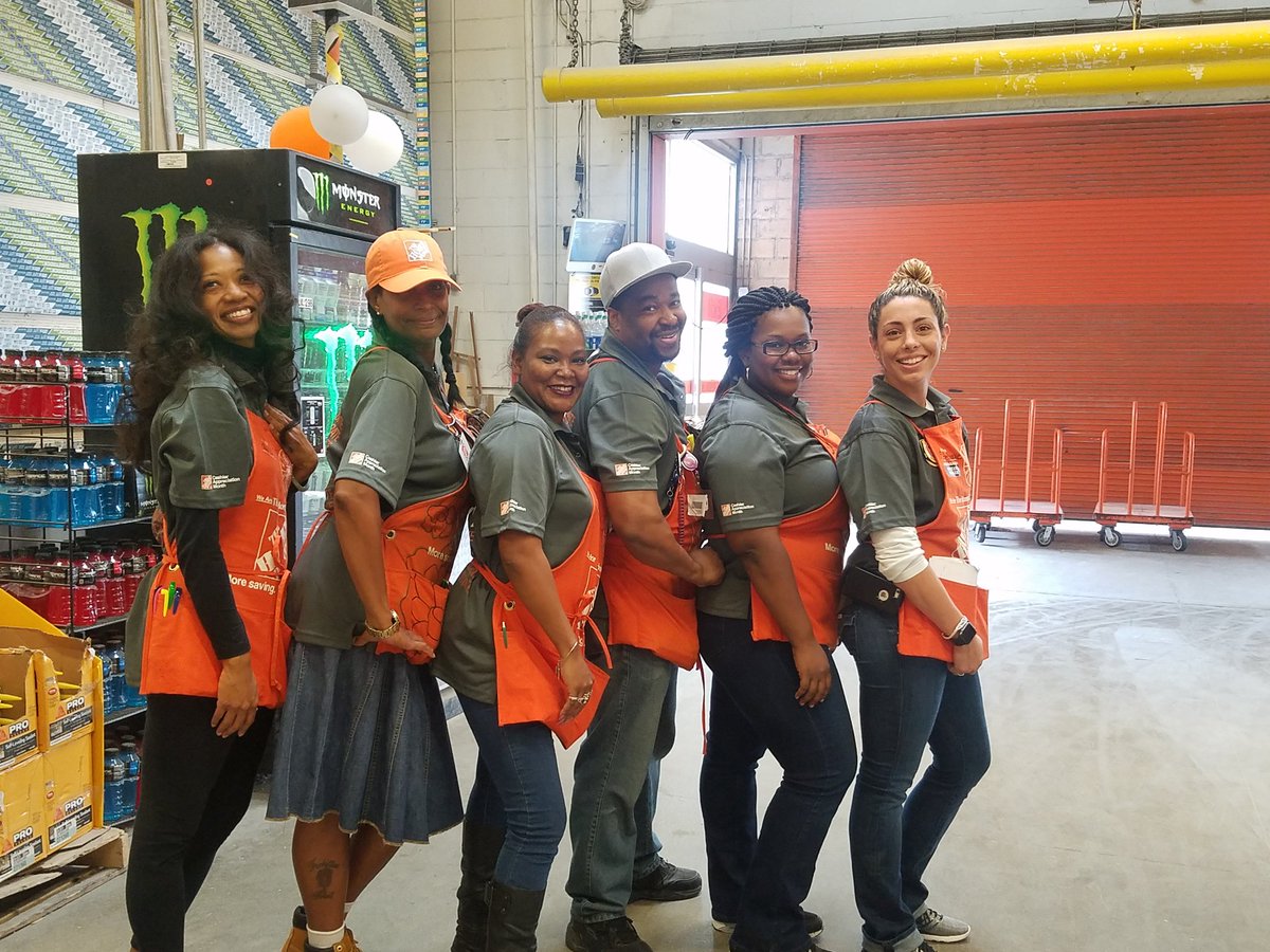 2552 College Park Home Depot - YouTube