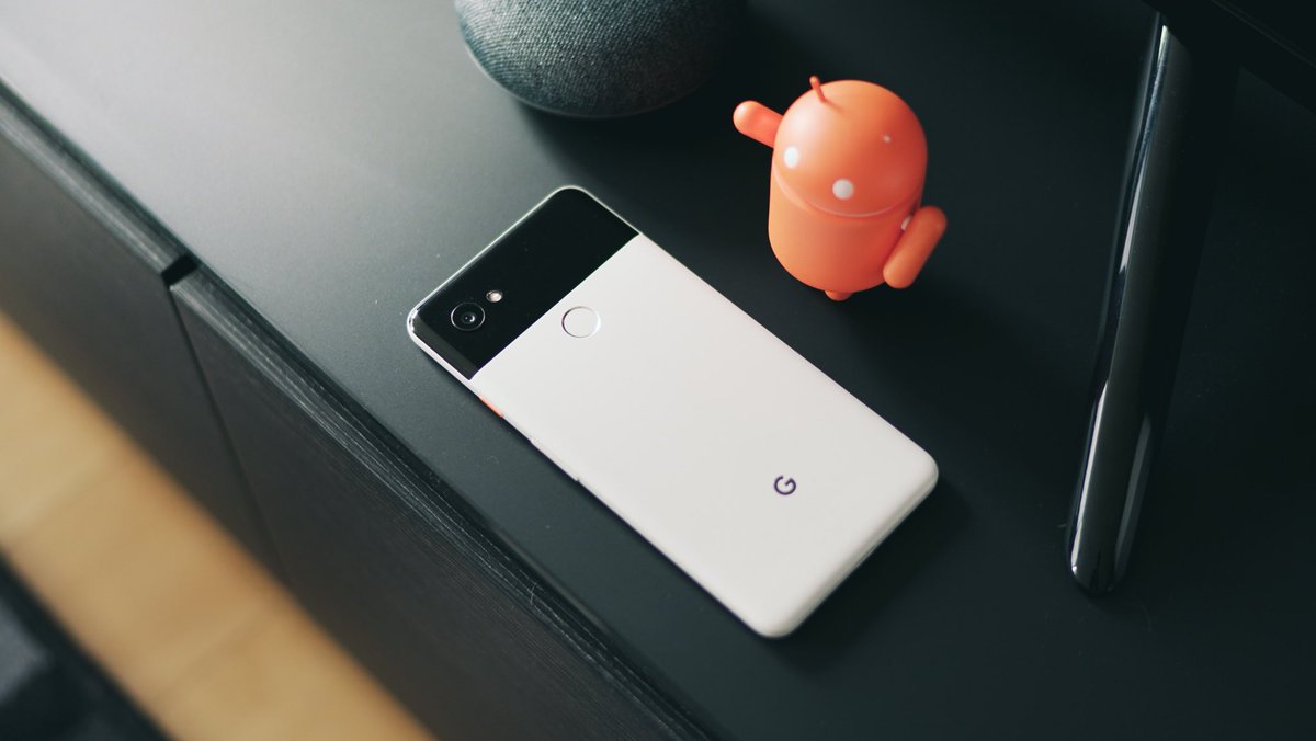 KarlConrad's tweet photo. NEW VID IS LIVE 🔥

The Pixel 2 XL REVIEW - The Verdict 

RT TO WIN ONE!

#madebygoogle #teampixel #sponsored 

https://t.co/PRdGBEH5LO https://t.co/pAKj9pwFAp