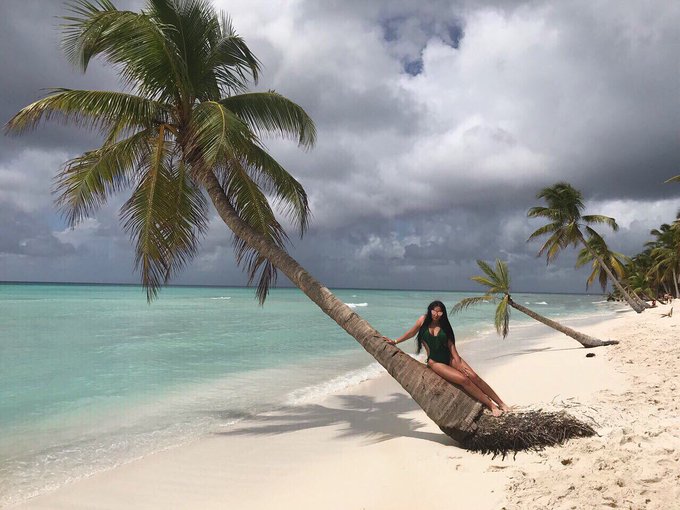 Online now @chaturbate @ChaturbateBabes #camgirl #livewebcams https://t.co/Z9CwUU168Q https://t.co/1<a class="tags" href="/tag/chaturbate">@chaturbate</a><a class="tags" href="/tag/chaturbatebabes">@chaturbatebabes</a><a href="/tag/camgirl"class="tags">#camgirl</a><a href="/tag/livewebcams"class="tags"><span>#livewebcams</span></a>