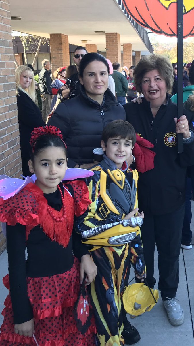 2017Coira's tweet photo. Councilwoman Coira enjoying the Oakland Halloween parade today with her children and the Mayor. The Oakland Public Events Committee does an incredible job with the annual parade. #CoiraConnolly2017 https://t.co/VD6Cj5n9L5