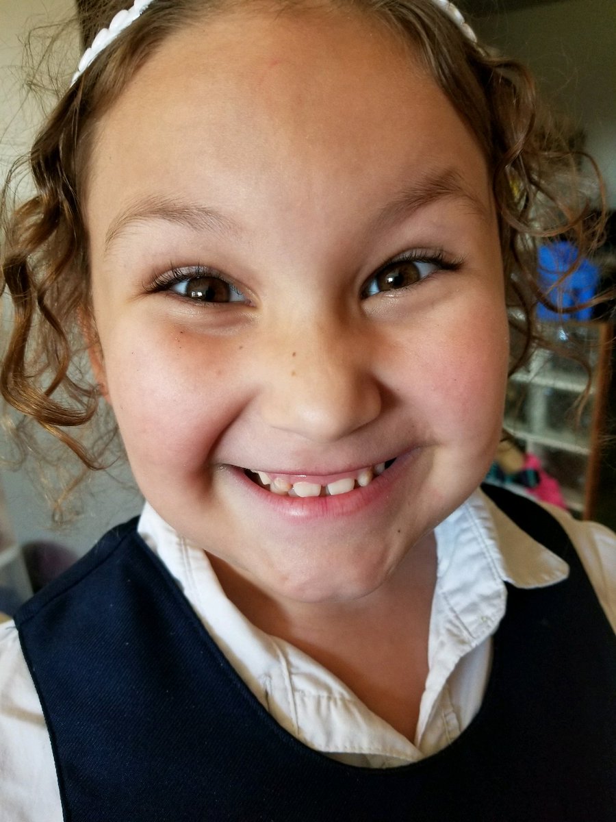 gowron6453's tweet photo. @meganmorrone the Scully is awesome and my granddaughter LOVES it https://t.co/e1EuDc9DAu
