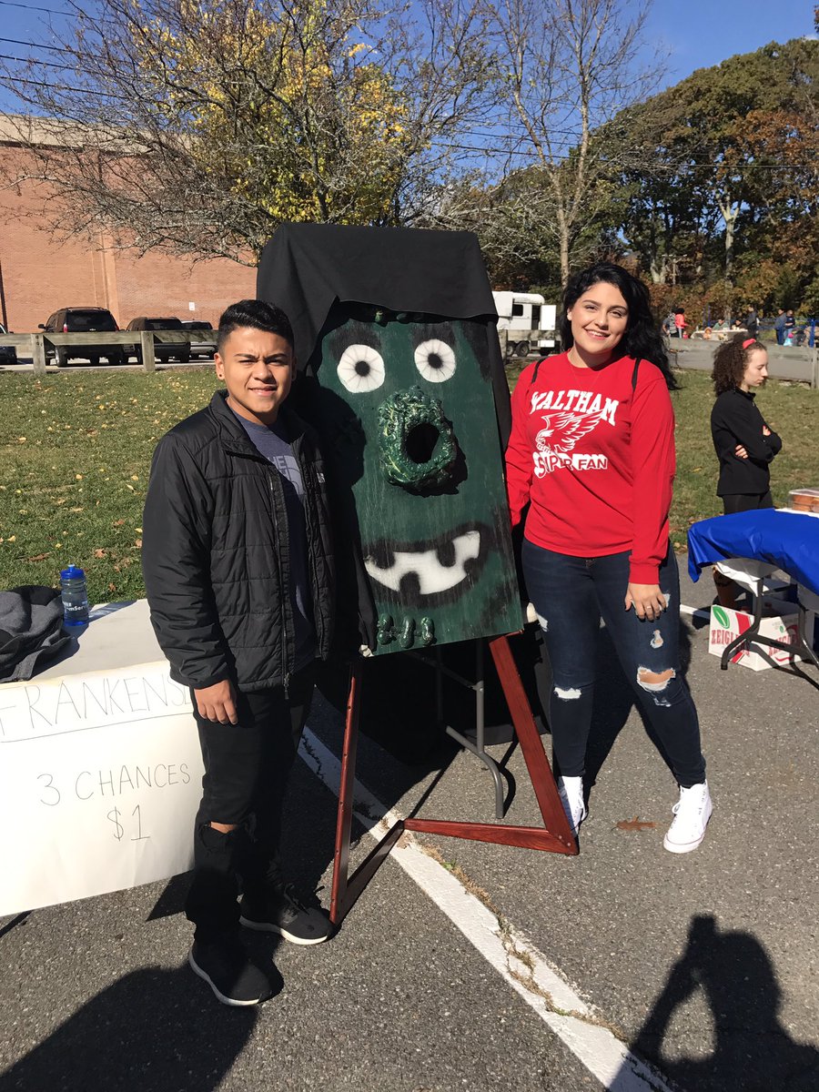 MsFournier_WHS's tweet photo. Perfect Day for FallFest! https://t.co/2cTpS81tJF