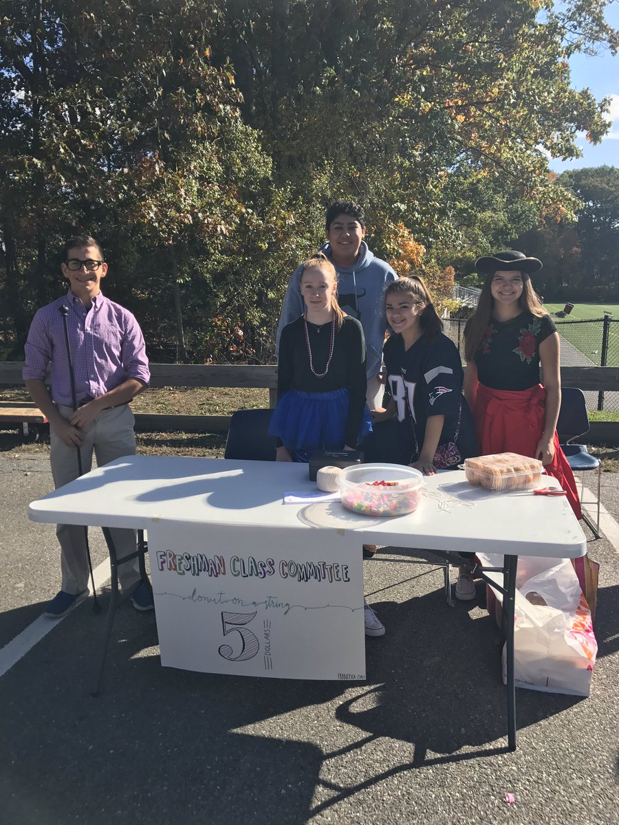 MsFournier_WHS's tweet photo. Perfect Day for FallFest! https://t.co/2cTpS81tJF