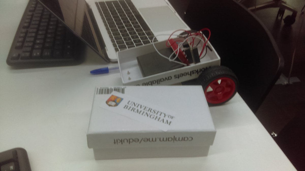 mozccbham's tweet photo. Getting set up for our session to start. So many #RaspberryPi and robots! https://t.co/rw8cYLdrZm
