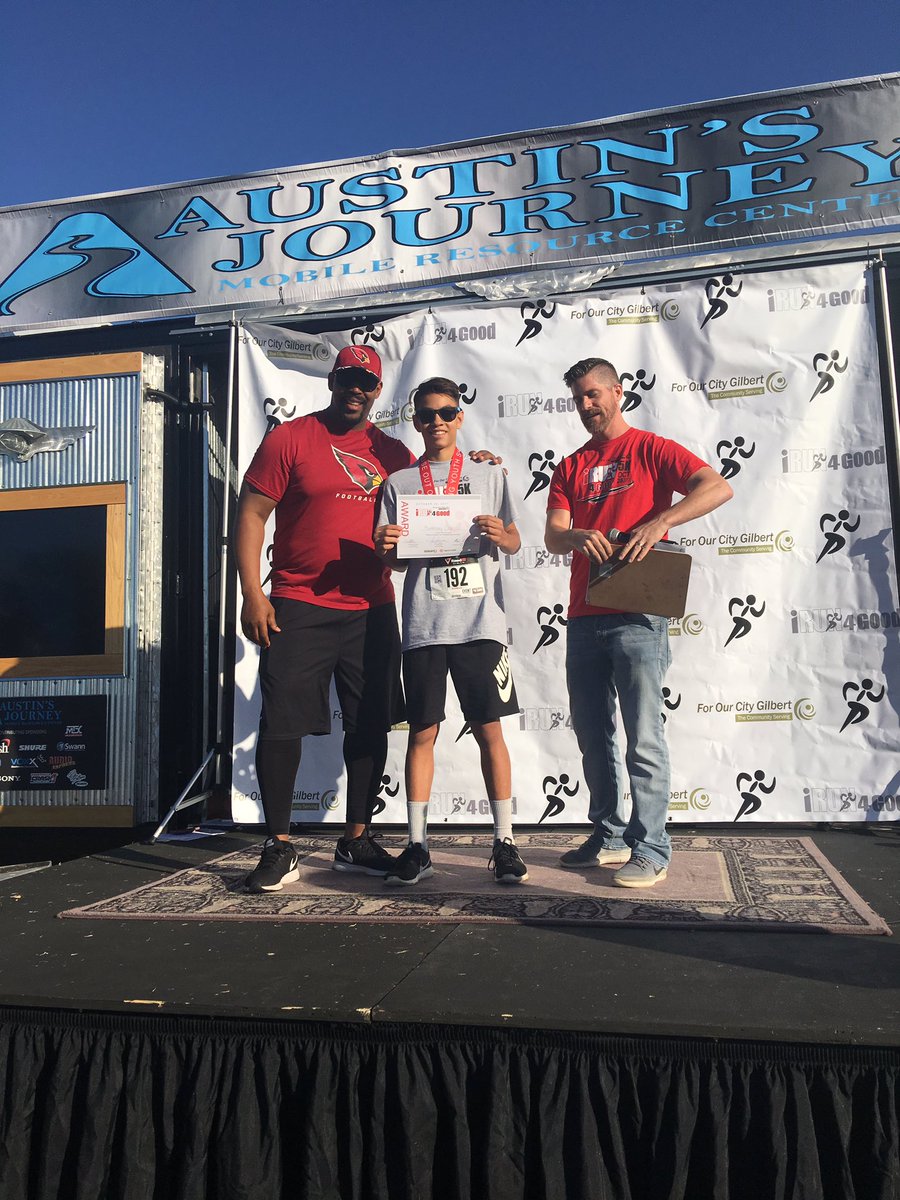 DrKristaCox's tweet photo. @AnthonyCoxy10 just won the entire city of Gilbert #iRUN4Good 5k. Way to represent #CVHS @CVHSYotes @RunCampo https://t.co/BeDNxzfUlX
