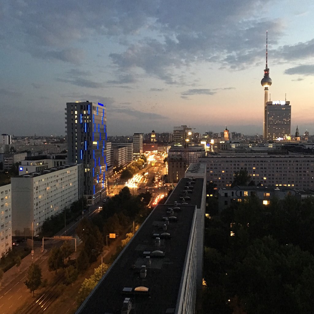 BerlinTourism tweet picture