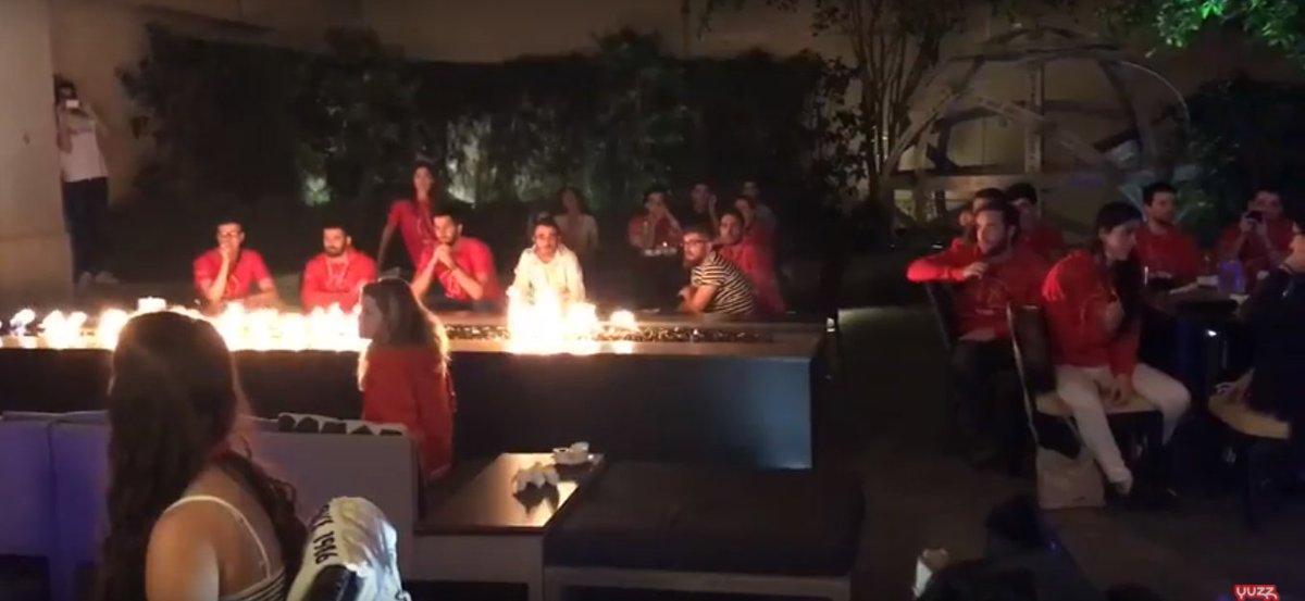 SilviaLorent's tweet photo. La marea roja de #YUZZers ya está en San Francisco! 
Comienza la aventura! #YuzzSFO 
Aquí el resumen👉 https://t.co/0Z0CxHUBUS @citylok https://t.co/BSnm87BXAn