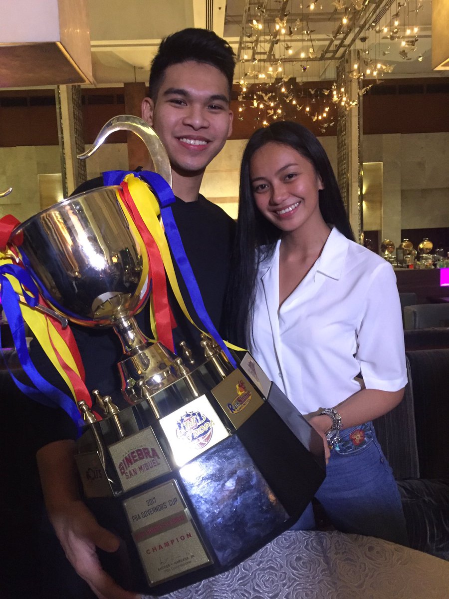 KayeshaChua's tweet photo. Victory dinner ❤️🏆🙏🏼😍🏀🍺👊🏼 https://t.co/TO2pkl4lP8