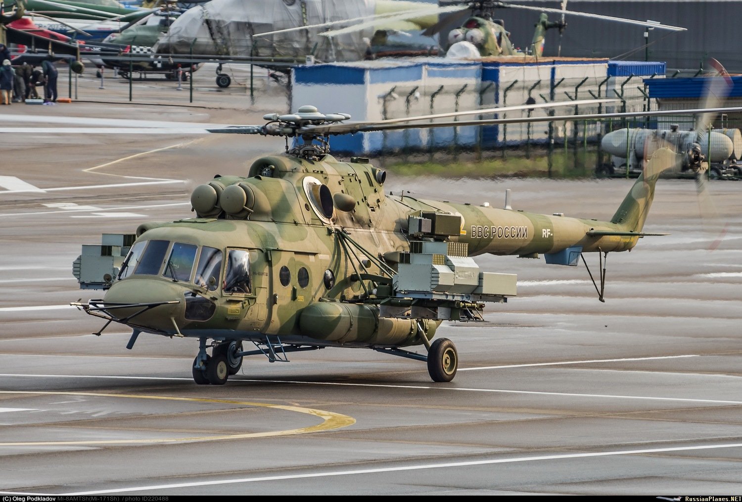 Mi-8/17, Μi-38, Mi-26: News - Page 9 DNPFCbDXkAAR2ky