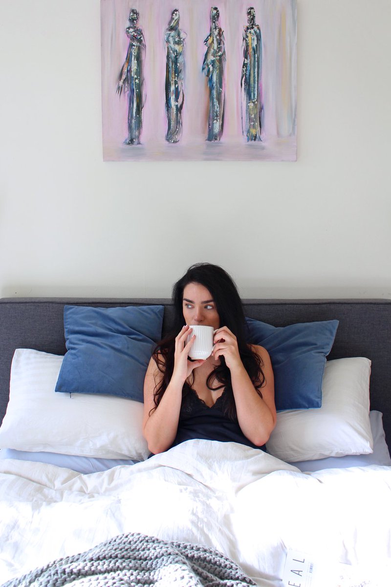 emmalouiselayla's tweet photo. Check out my bedroom tour! 💤 https://t.co/GPOwc8jQHH #lifestylebloggers #bedroomtour #Time4Sleep #interiors https://t.co/rEWyngTeyf