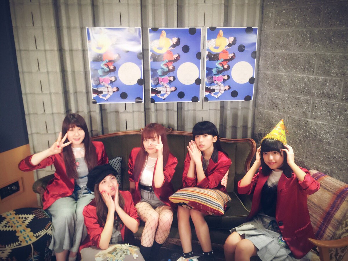 Little Glee Monster 10 29デビュー3周年 Lineliveたっっっっっくさんのご視聴ありがとうございました 1千万以上のハートをいただきました 本当にありがとうございます 4年目もよろしくお願いします 17 10 29 Little Glee Monster