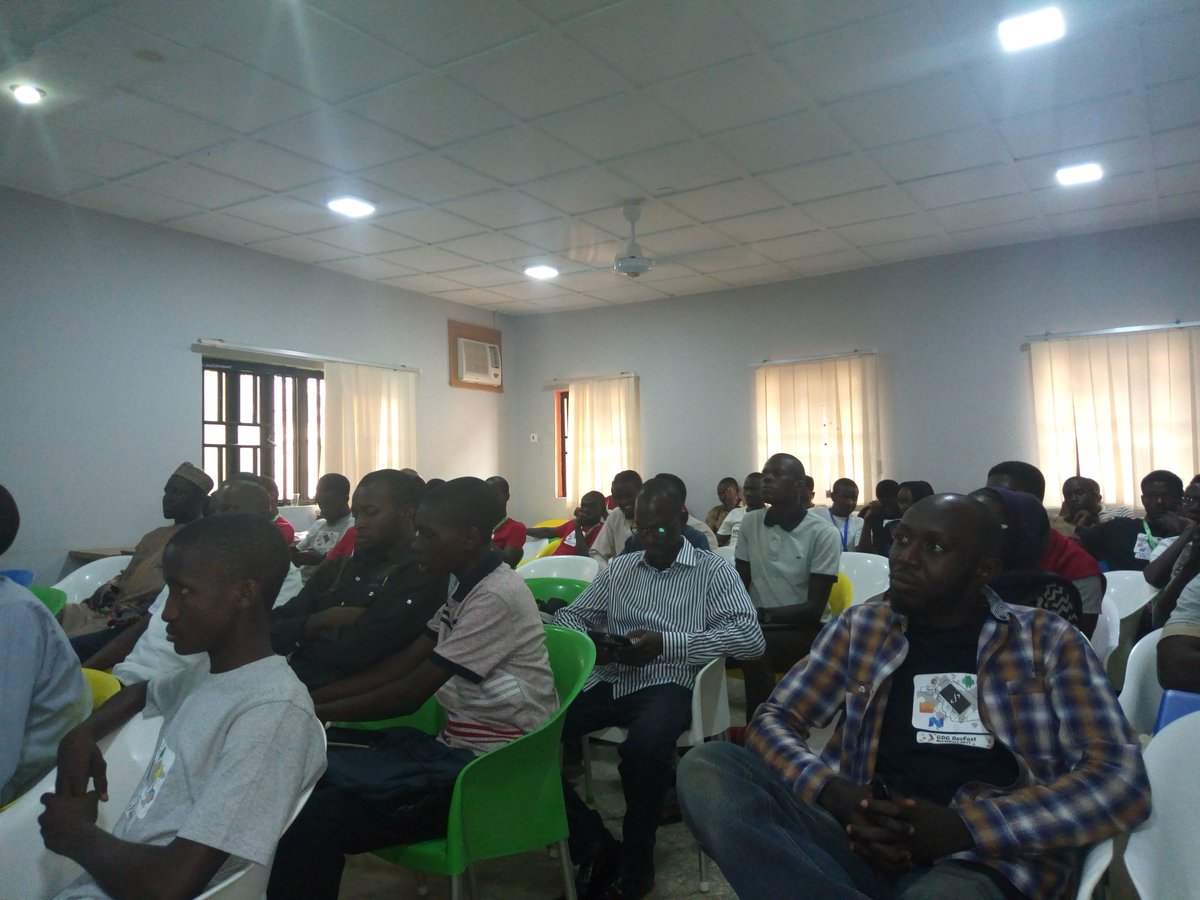 gdgkaduna's tweet photo. Data Oil #DevFestNE17 #DevFest17 https://t.co/t2jsQ6qjbj