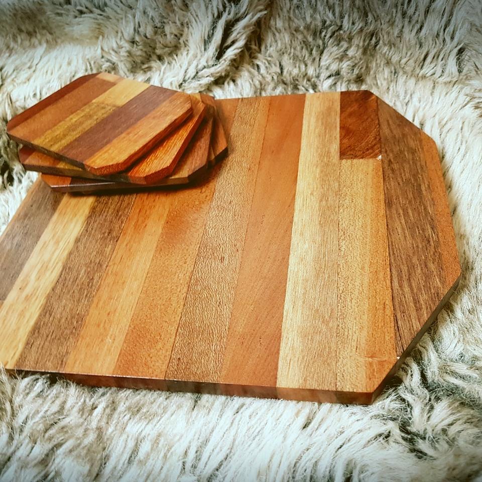 CasualDIY's tweet photo. #woodworking #woodworkinguk #handmade #cheeseboard #coasters #servingboard #eatwithstyle #diy #scrapwoodideas #christmasgift
Quick project, cheese board and matching 4 coasters. Check out my BIO for link to my YouTube channel for the build video. https://t.co/l3yTIoQYgi