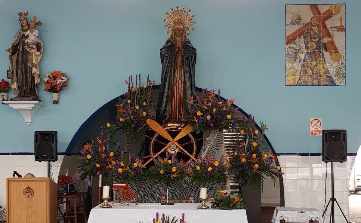 Ya está preparada la Soledad de los Pobres en La Pescadería para su misa ✅

¡Nos vemos a las 20:30h!😉