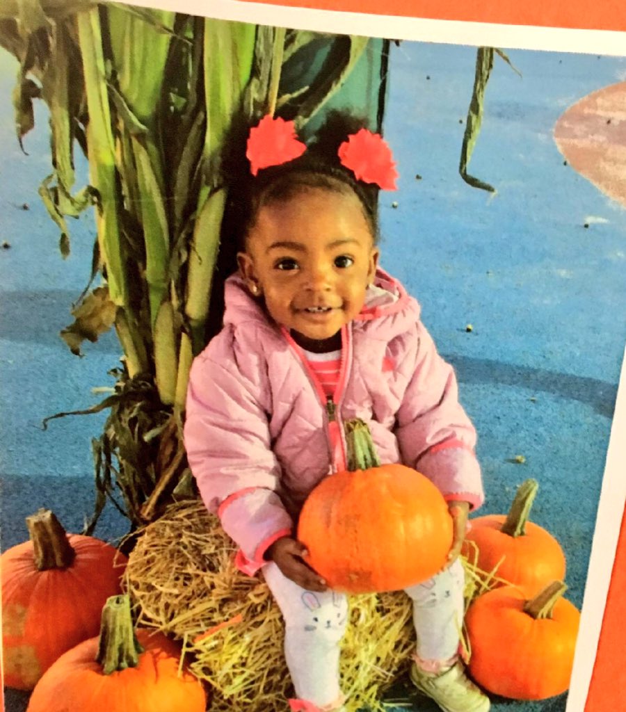 CarstarphenMJ's tweet photo. Our @apsupdate πΆπ½s r ready 4 πππ»π! @jasonesteves' #BabyJ + @collinsforkids' #ittybittyeshe + @CarstarphenMJ's #OtherBabyJ = #perfectpumpkins https://t.co/xpzYCAp2j1